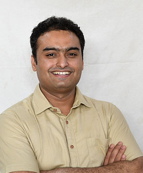 Trauma & Joint Replacement Specialist